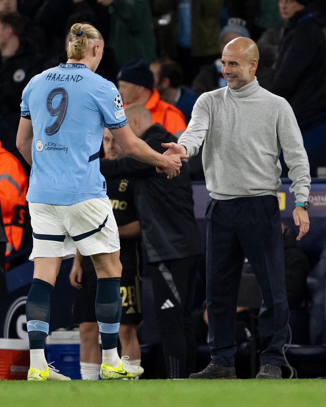 开云体育平台APP-曼联鏖战瑞典，哈兰德高光表现