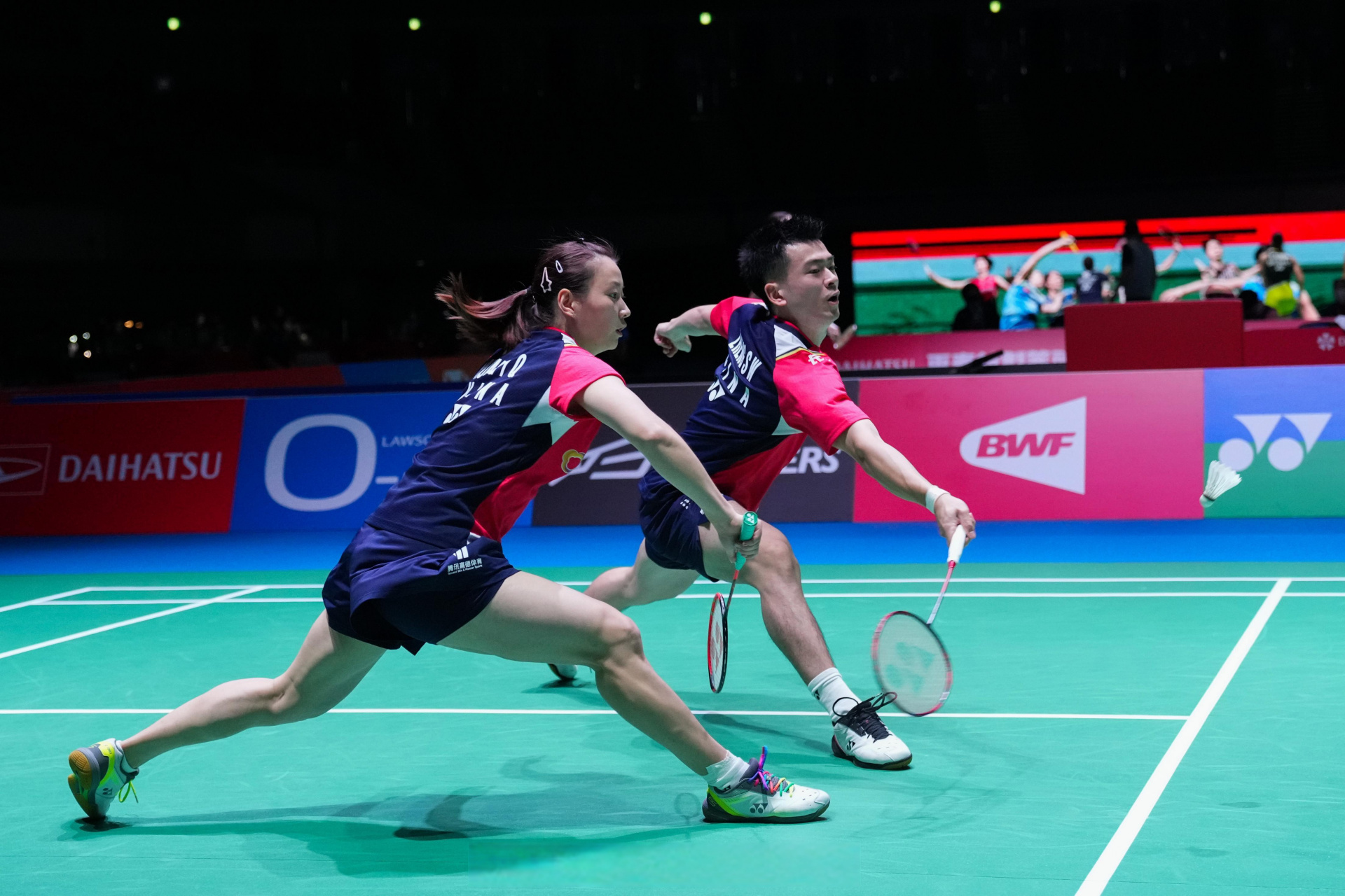 开云官网-丹麦队逆转法国队，郑思维扛起全队